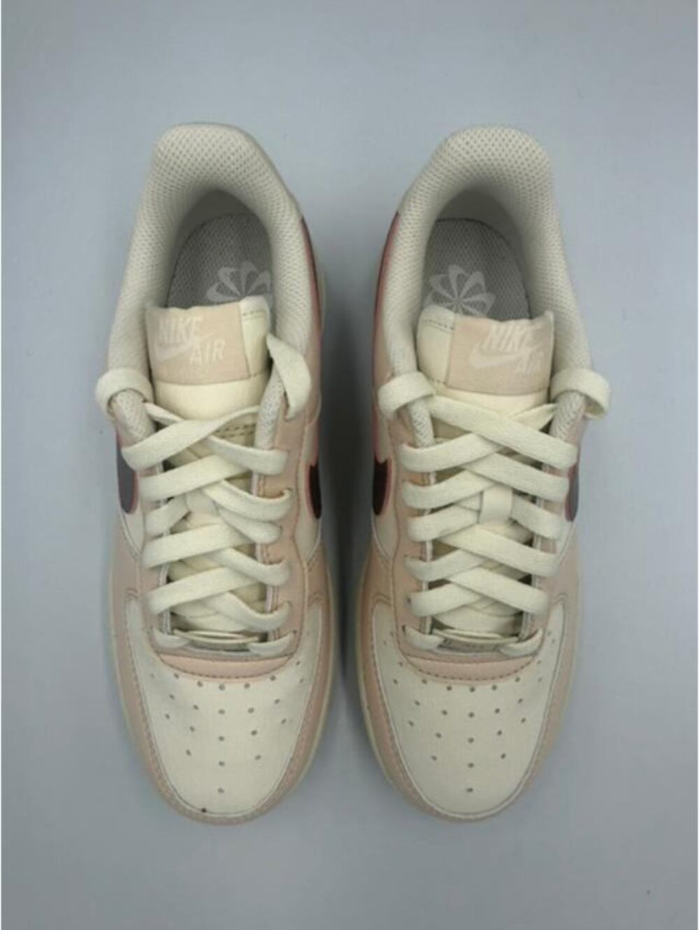 Nike Air Force 1 Low Pink/White Women's 6.5 - New - Picture 6 of 7